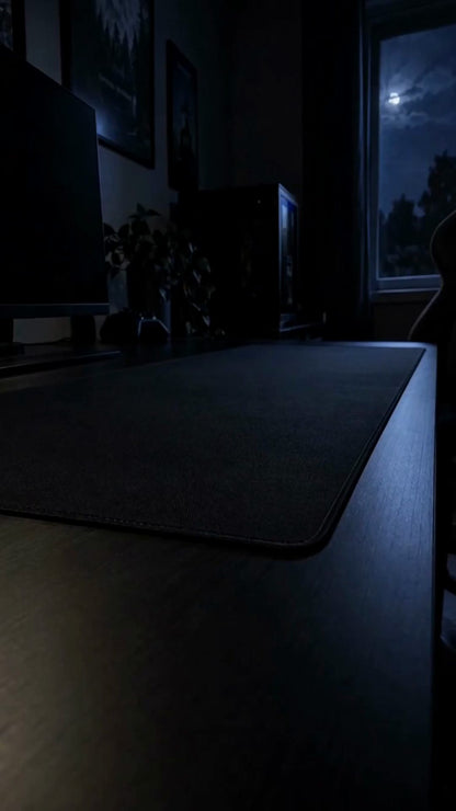 RGB Gaming Mouse Pad with Wireless Charging, XL Desk Mat